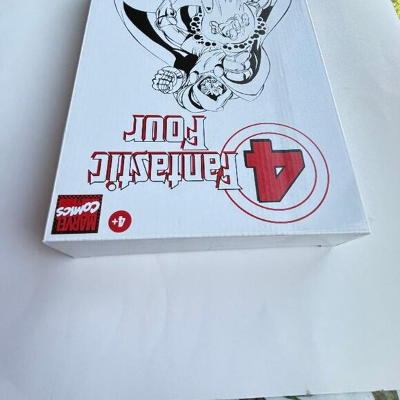 Marvel Legends Fantastic Four Dr. Doom Retro 2020 Hasbro. 6".Brand New Sealed. - Picture 4 of 6